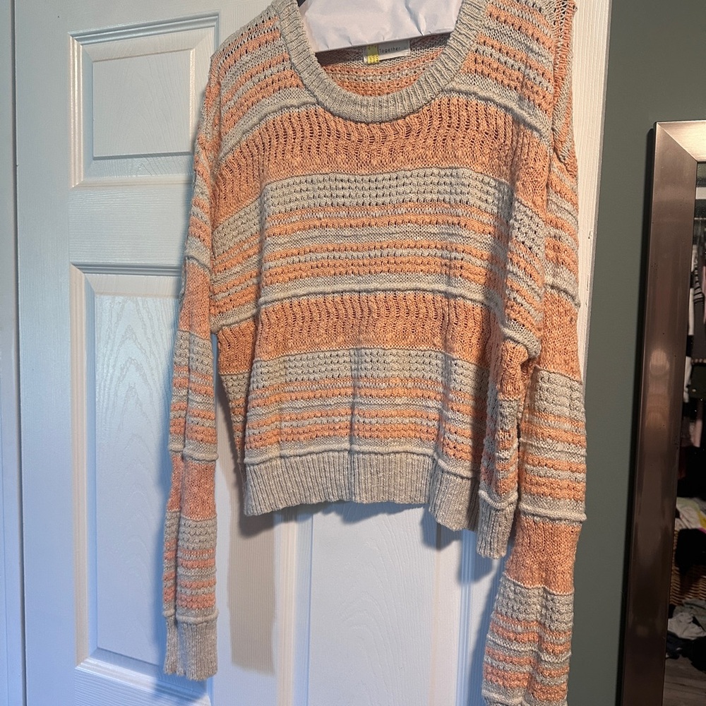 Scott Orange and Gray Crew Neck Sweater with Textured Design